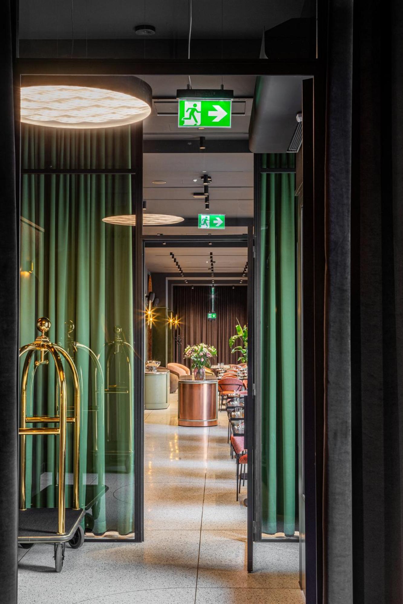 Flaner Hotel, Worldhotels Crafted Warsaw Ngoại thất bức ảnh