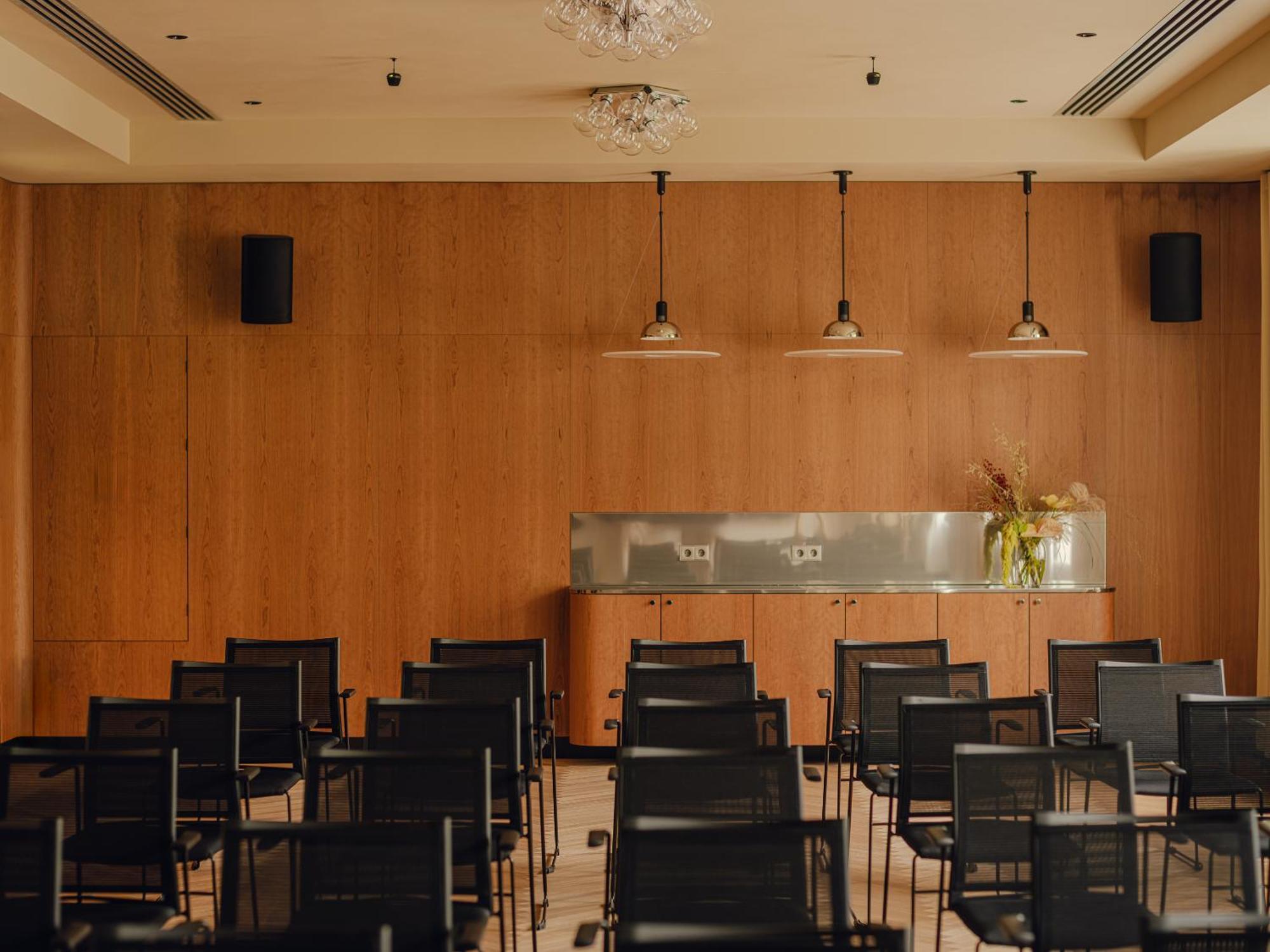 Flaner Hotel, Worldhotels Crafted Warsaw Ngoại thất bức ảnh